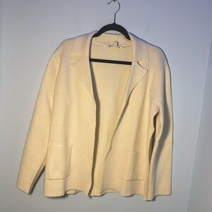 On 34th Woman’s Cream Sweater Blazer